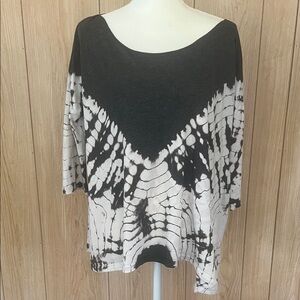 We The Free Heather Gray Scoop Neck Top